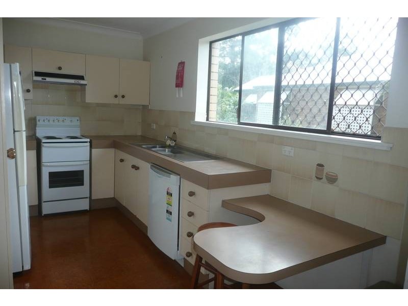 4/123 Central Avenue, Indooroopilly QLD 4068
