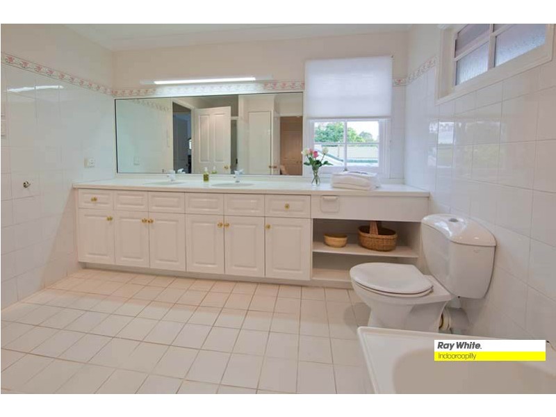 Indooroopilly QLD 4068