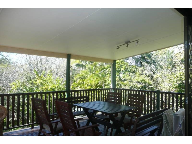 10 Usher Street, Indooroopilly QLD 4068