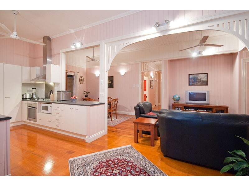 12 Rankin Street, Indooroopilly QLD 4068