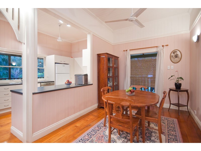 12 Rankin Street, Indooroopilly QLD 4068