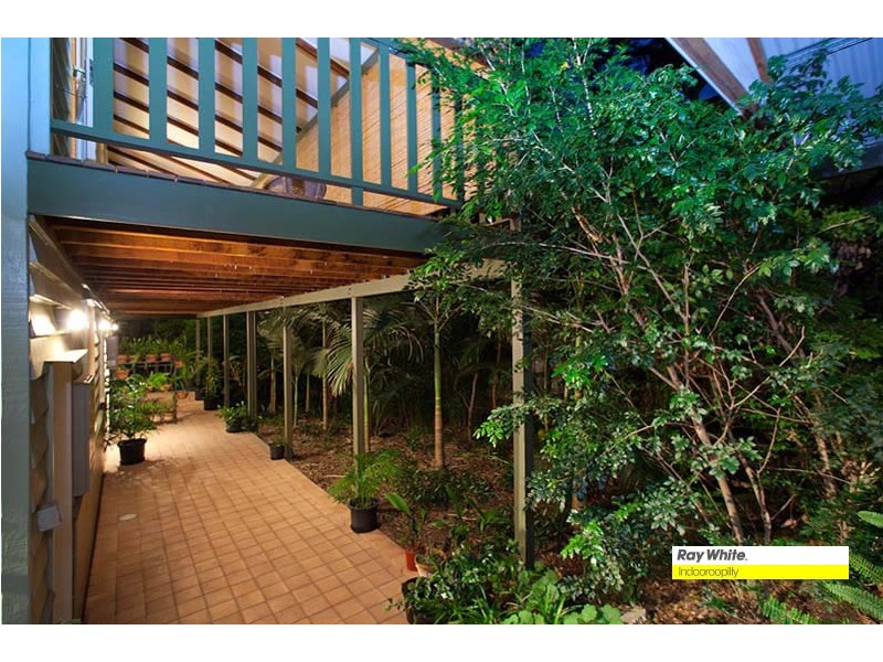 12 Rankin Street, Indooroopilly QLD 4068