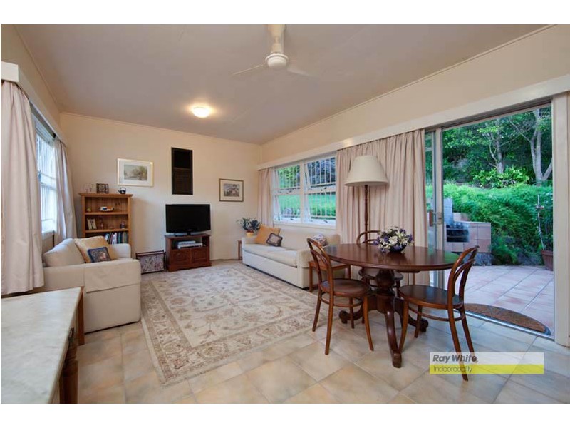36 Garema Street, Indooroopilly QLD 4068