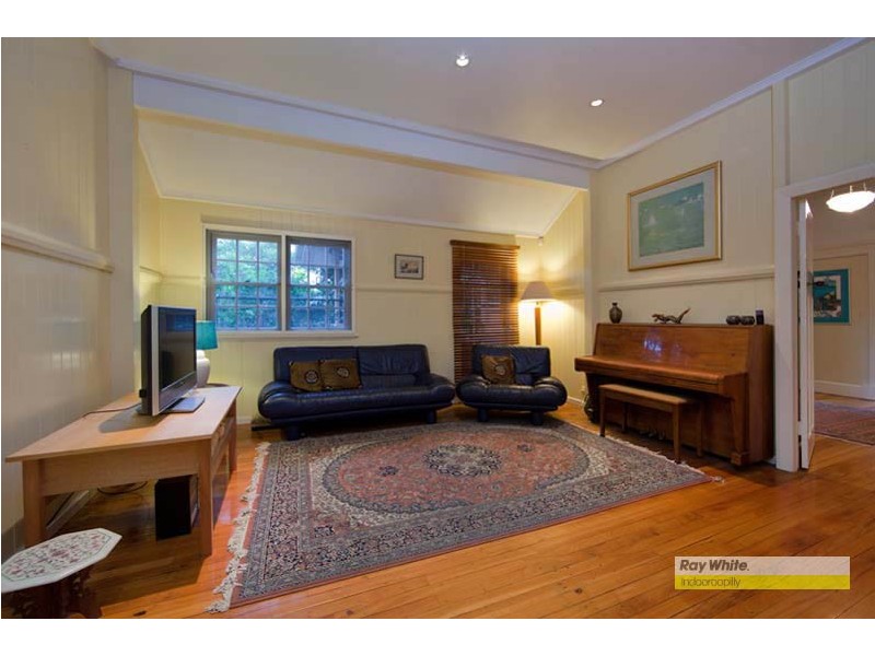 3 Harts Road, Indooroopilly QLD 4068