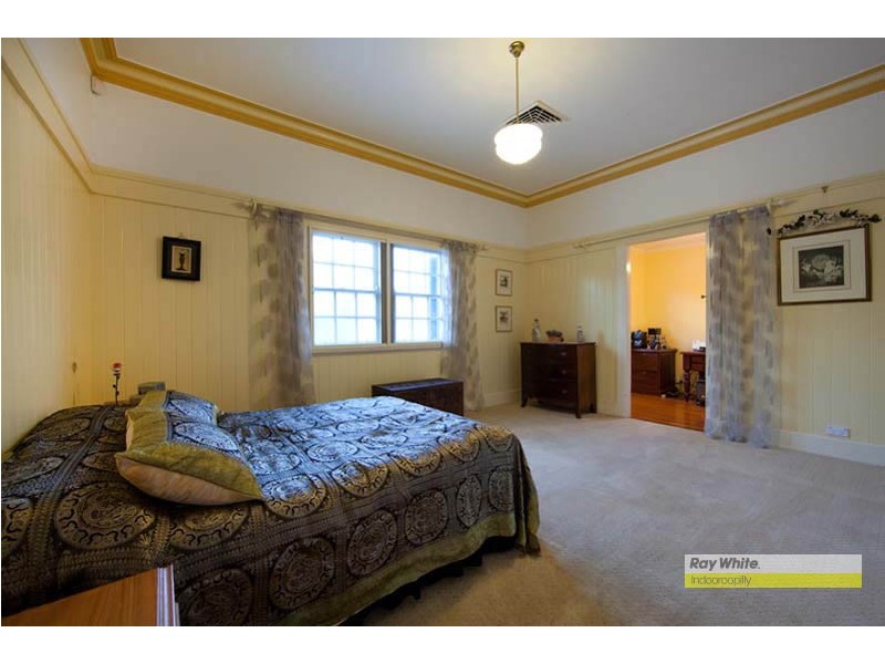 3 Harts Road, Indooroopilly QLD 4068