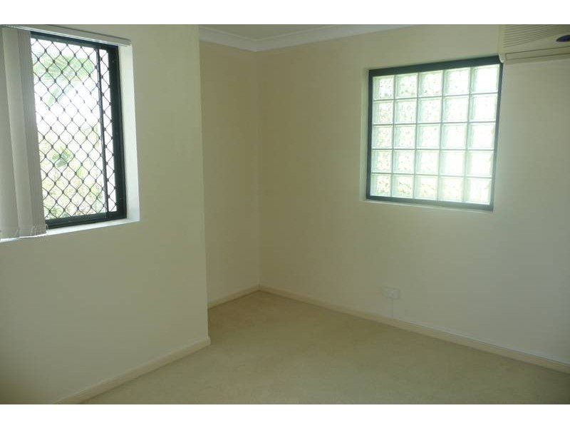 3/75 Clarence Rd, Indooroopilly QLD 4068