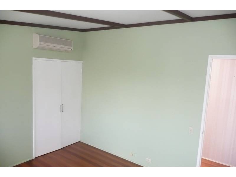 11 Elmira Street, Indooroopilly QLD 4068