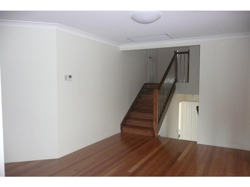 37 Witton Road, Indooroopilly QLD 4068