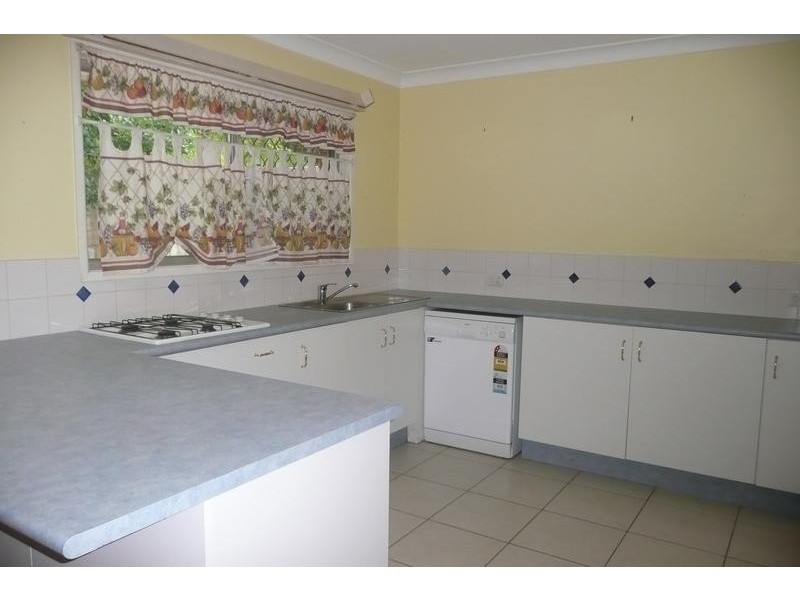 12 Halimah Street, Chapel Hill QLD 4069