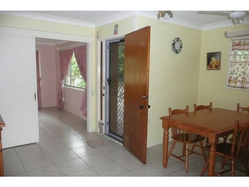 12 Halimah Street, Chapel Hill QLD 4069