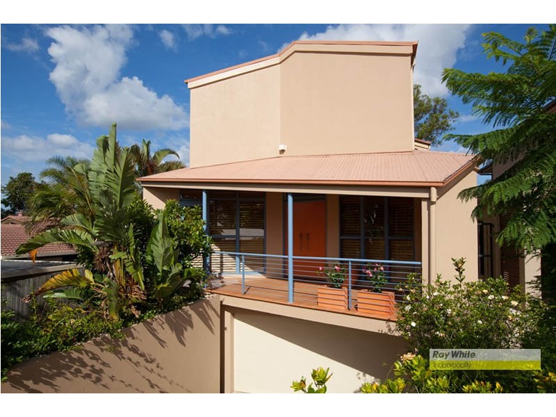 7 Charlane Avenue, Indooroopilly QLD 4068