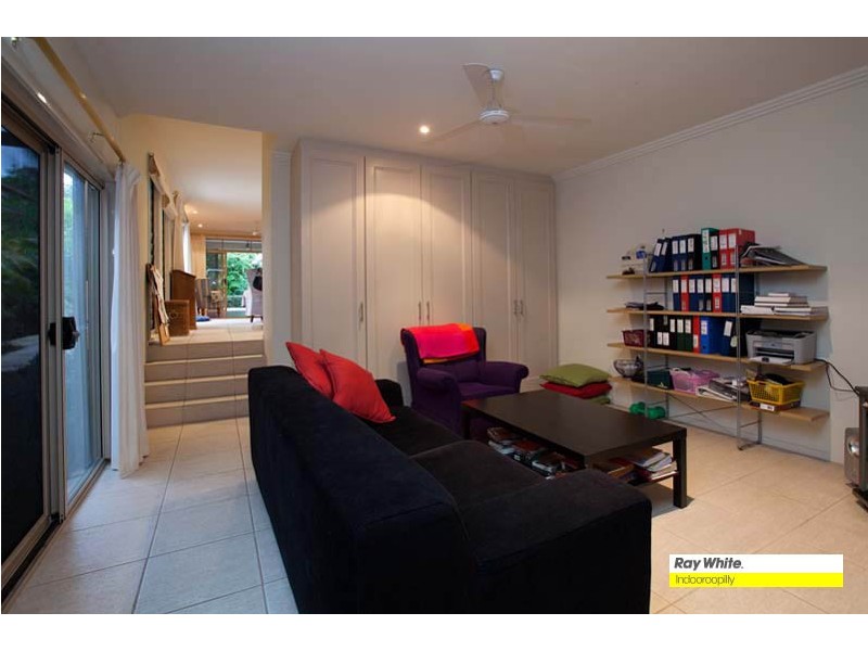 5 Charlane Avenue, Indooroopilly QLD 4068