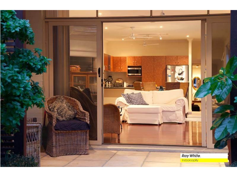 5 Charlane Avenue, Indooroopilly QLD 4068