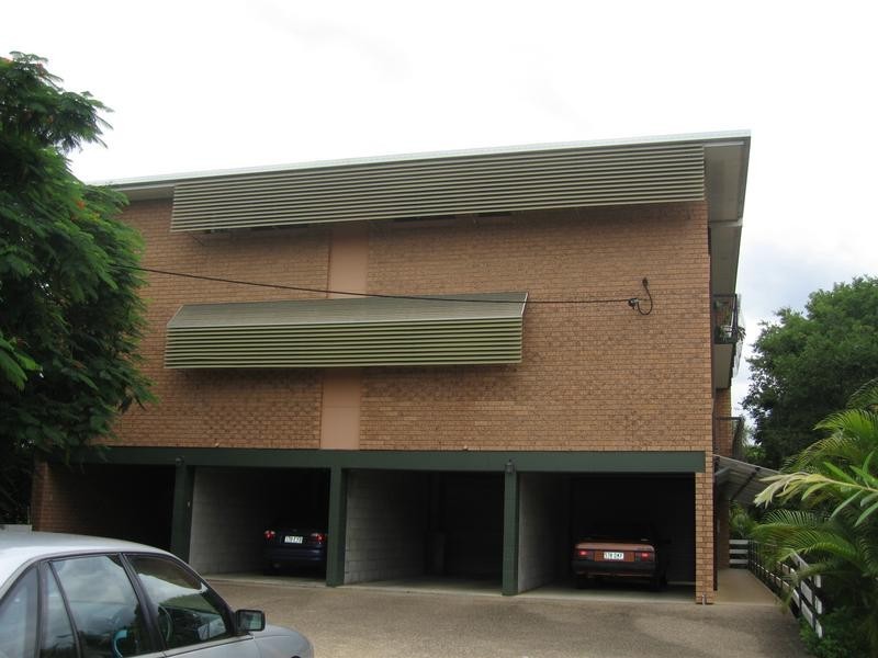 2/134 Station Rd, Indooroopilly QLD 4068