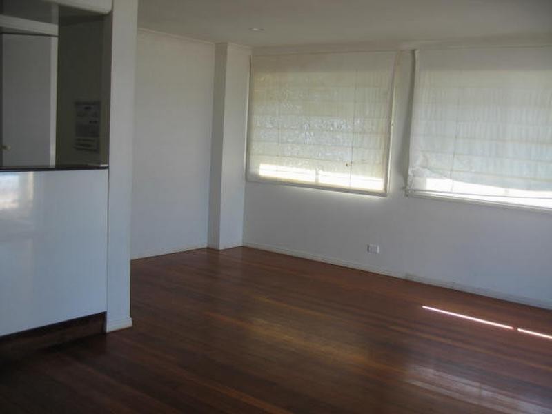 187 Jefferson Lane, Palm Beach QLD 4221