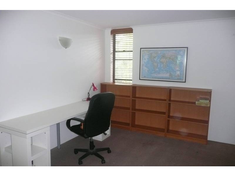 8/49 Bishop Street, St Lucia QLD 4067