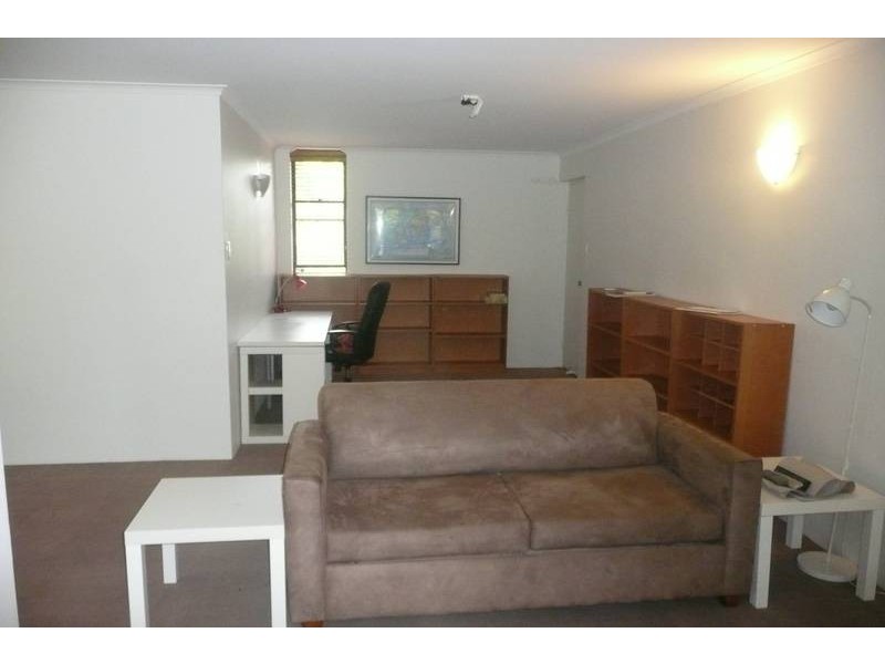 8/49 Bishop Street, St Lucia QLD 4067