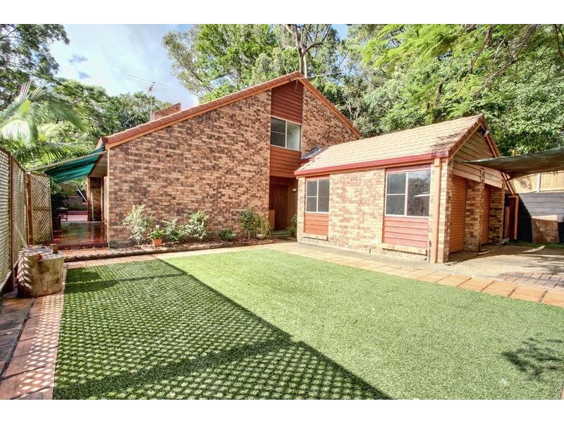 58 Cassandra Street, Chapel Hill QLD 4069