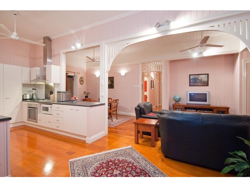 12 Rankin Street, Indooroopilly QLD 4068