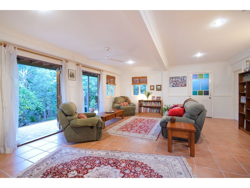 12 Rankin Street, Indooroopilly QLD 4068