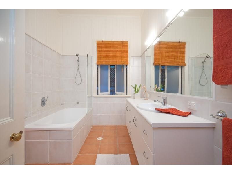 12 Rankin Street, Indooroopilly QLD 4068