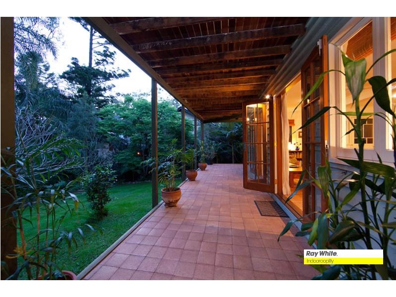 12 Rankin Street, Indooroopilly QLD 4068