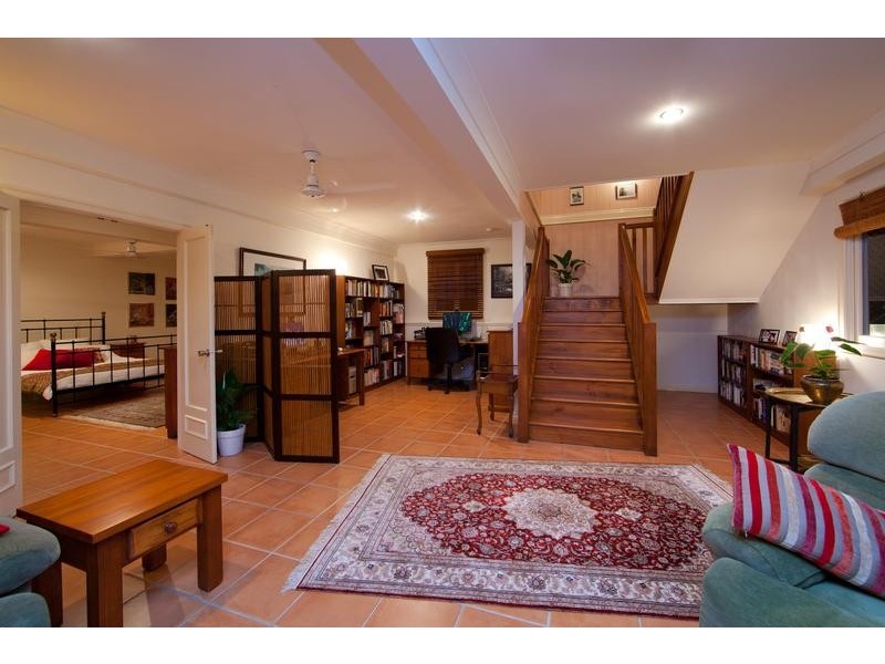 12 Rankin Street, Indooroopilly QLD 4068