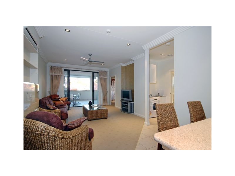 7/146 Clarence Road, Indooroopilly QLD 4068