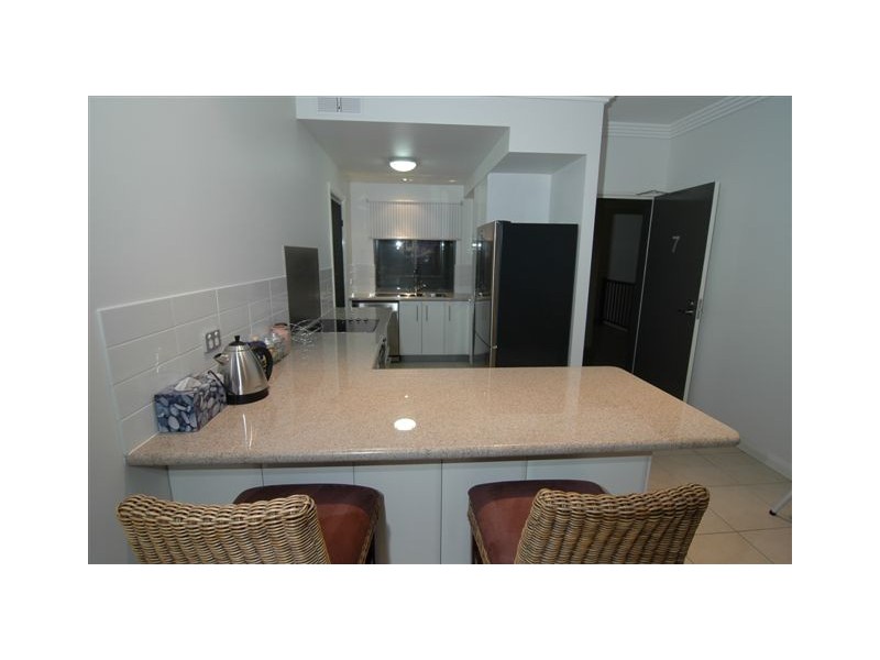 7/146 Clarence Road, Indooroopilly QLD 4068