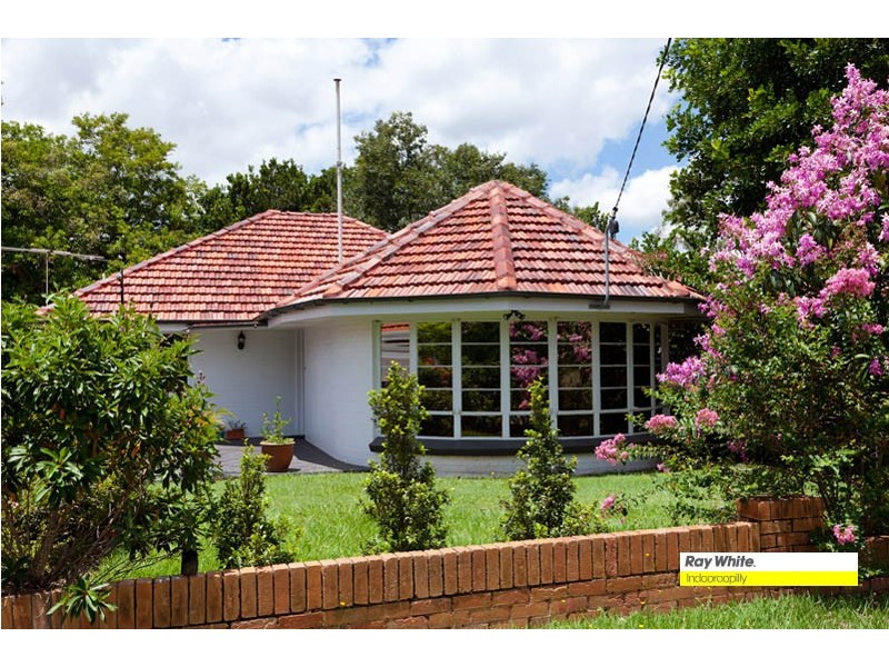 281 Hawken Drive, St Lucia QLD 4067