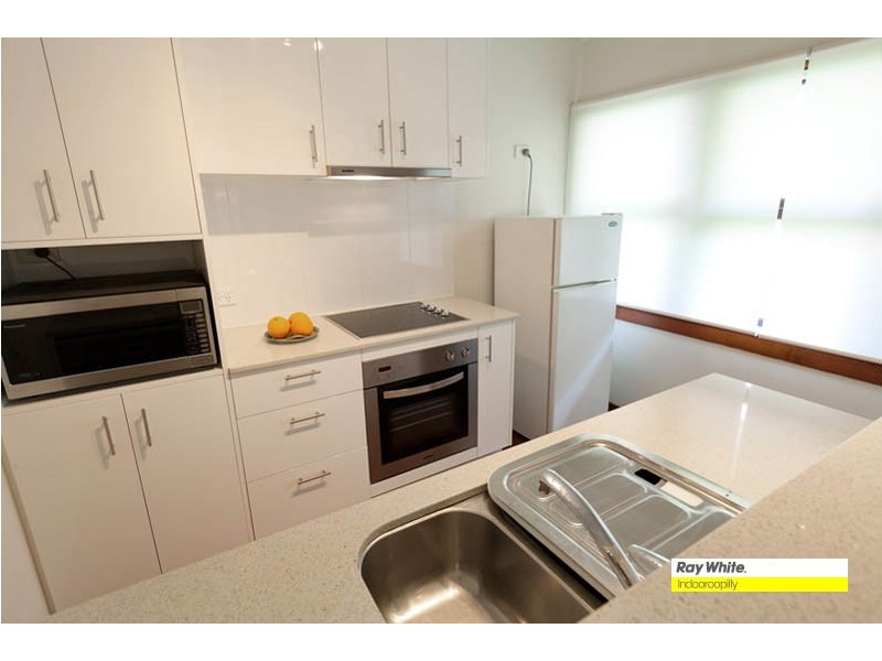 281 Hawken Drive, St Lucia QLD 4067