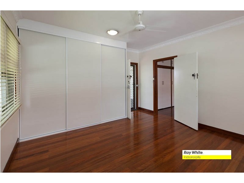 281 Hawken Drive, St Lucia QLD 4067