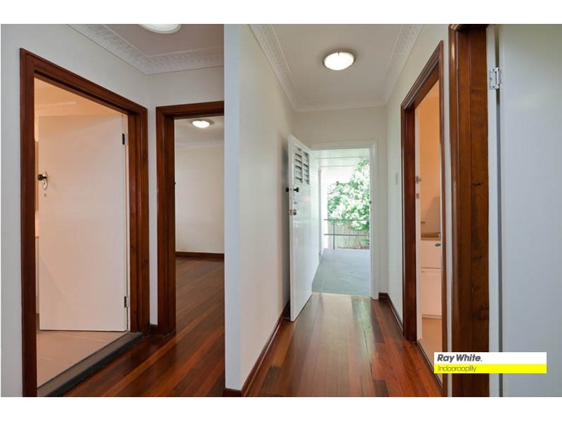 281 Hawken Drive, St Lucia QLD 4067