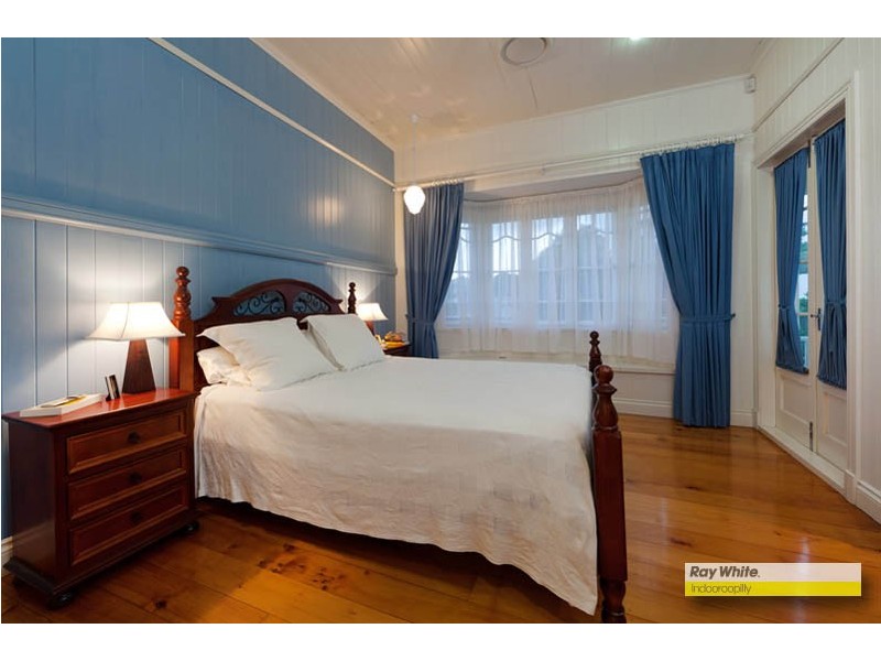 75 Goldsbrough Road, Taringa QLD 4068