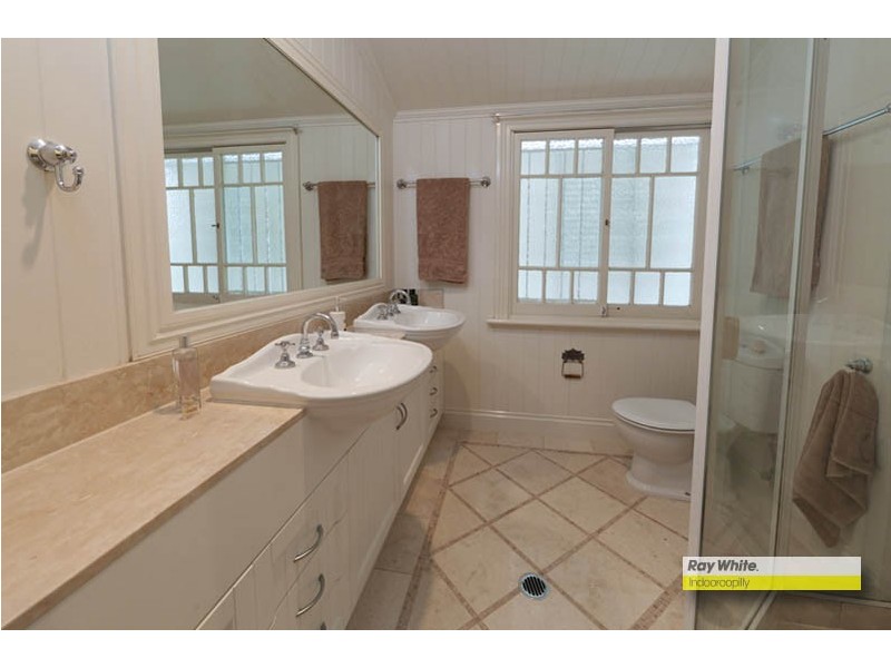 75 Goldsbrough Road, Taringa QLD 4068