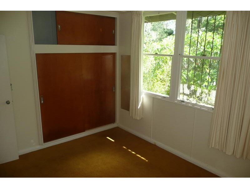 77 Gap Creek Rd, Kenmore QLD 4069