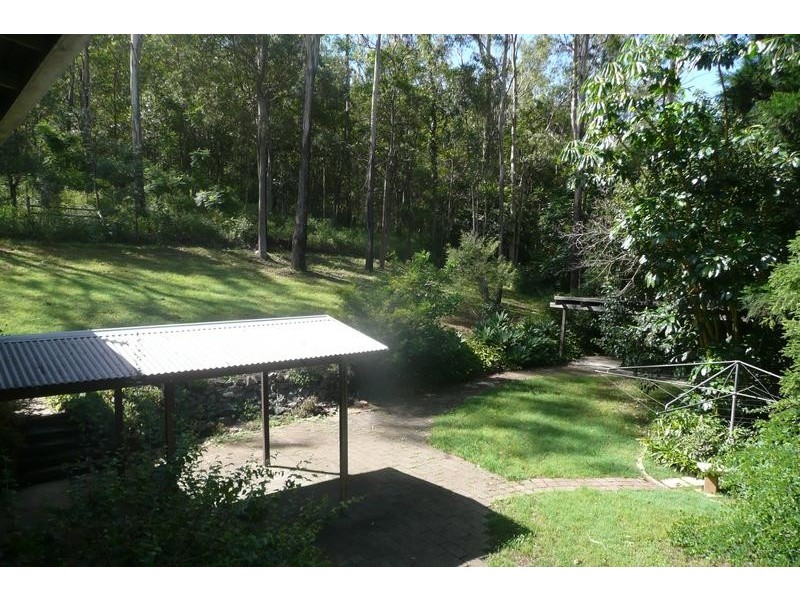77 Gap Creek Rd, Kenmore QLD 4069