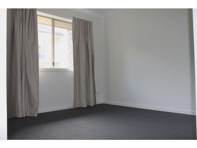 8/15 Finney Road, Indooroopilly QLD 4068