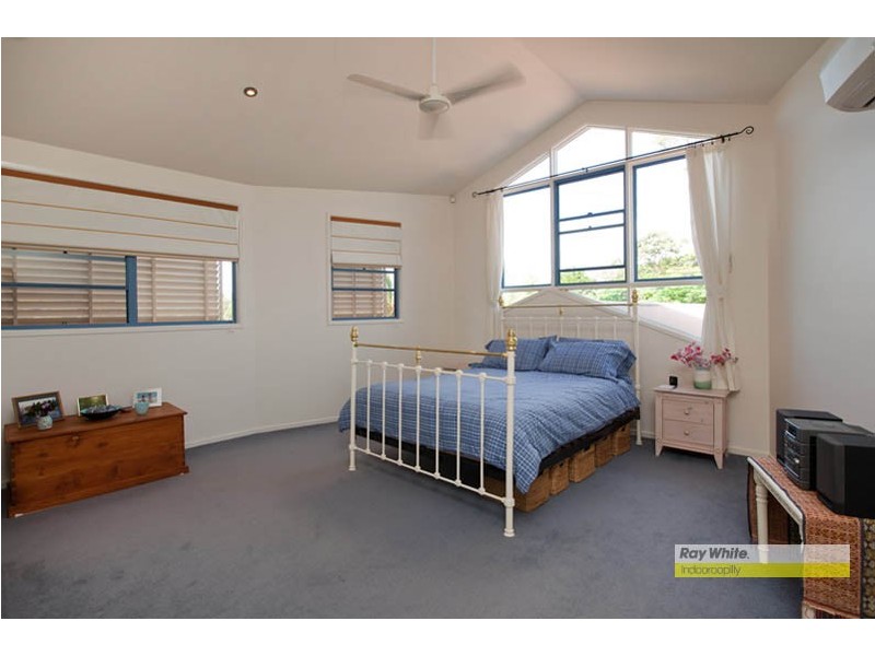 7 Charlane Avenue, Indooroopilly QLD 4068