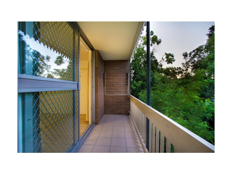 Unit 7/125 Clarence Road, Indooroopilly QLD 4068