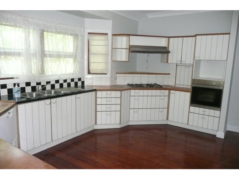 112 Jerrang Street, Indooroopilly QLD 4068