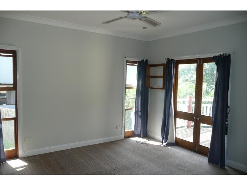 112 Jerrang Street, Indooroopilly QLD 4068