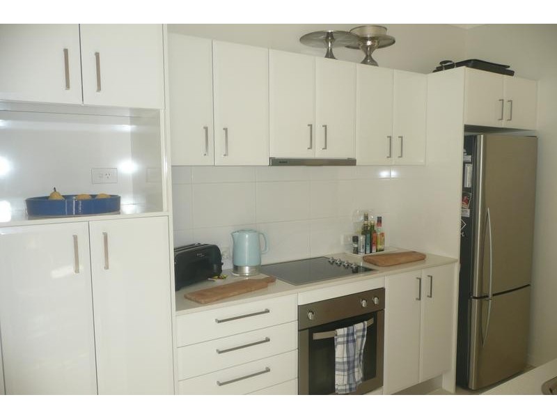 1/159 Clarence Road, Indooroopilly QLD 4068