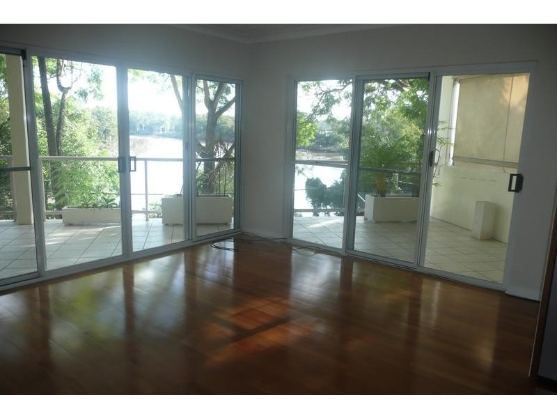 4/54 Foxton Street, Indooroopilly QLD 4068