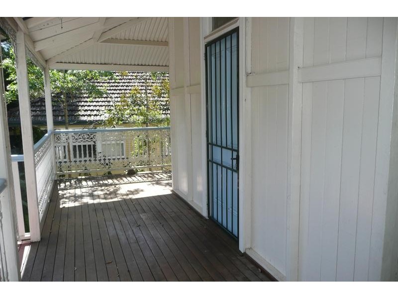 1a/10 Princess St, Taringa QLD 4068