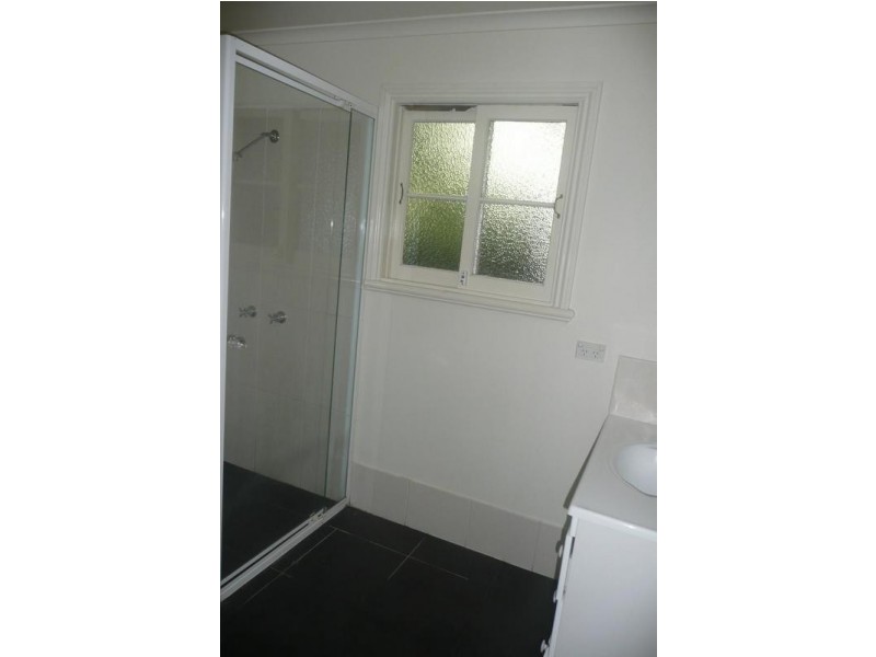 1b/10 Princess St, Taringa QLD 4068