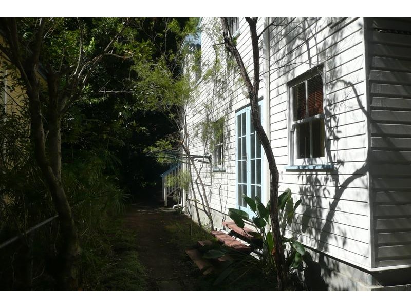 1b/10 Princess St, Taringa QLD 4068