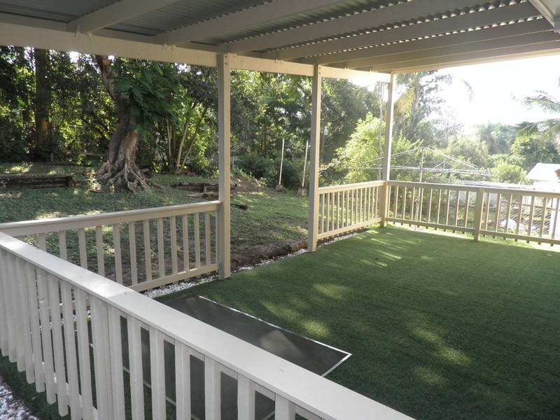 15 Euree Street, Kenmore QLD 4069