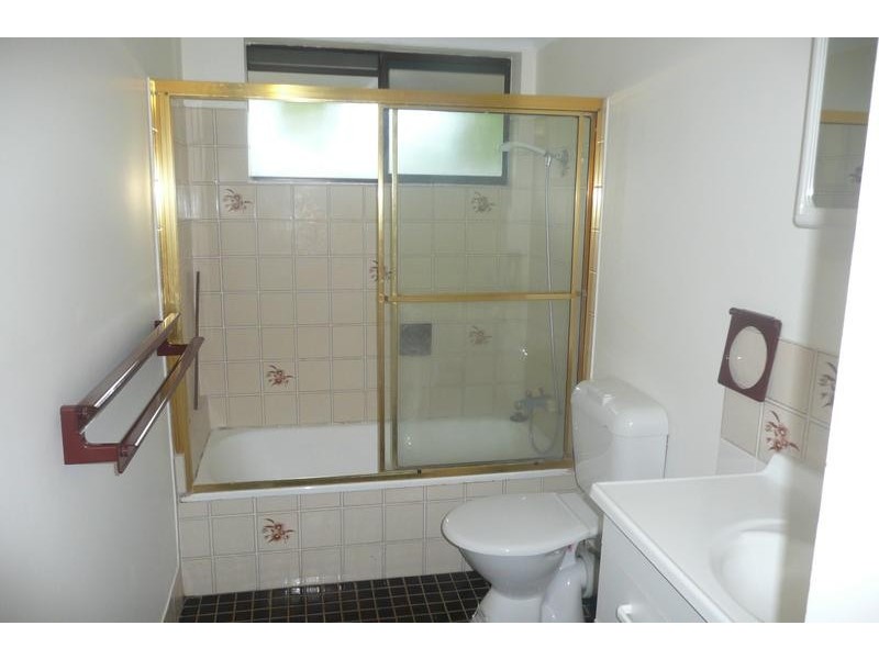 3/35 Durham Street, St Lucia QLD 4067