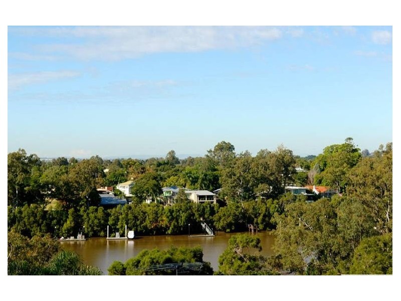 73 Goldieslie Road, Indooroopilly QLD 4068